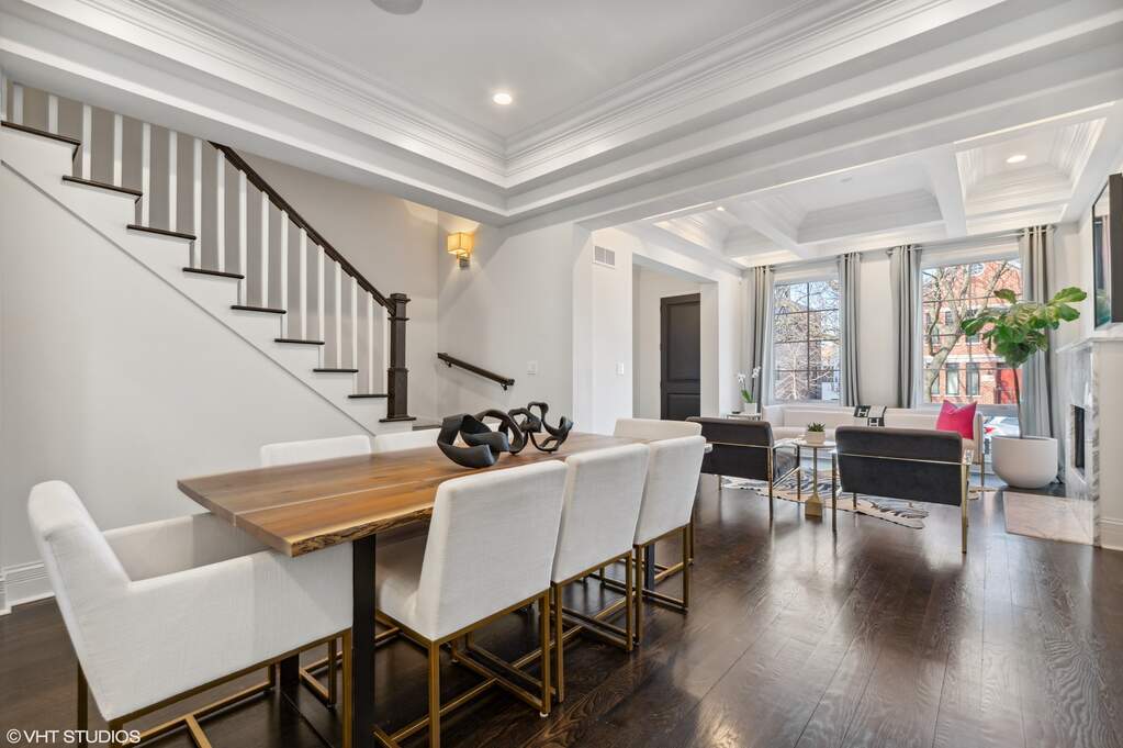 Private full-floor residence detail at Park Tower