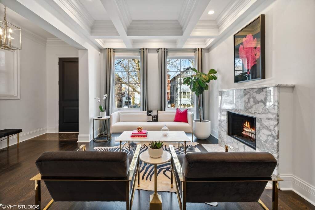 Luxury living space with panoramic Chicago views