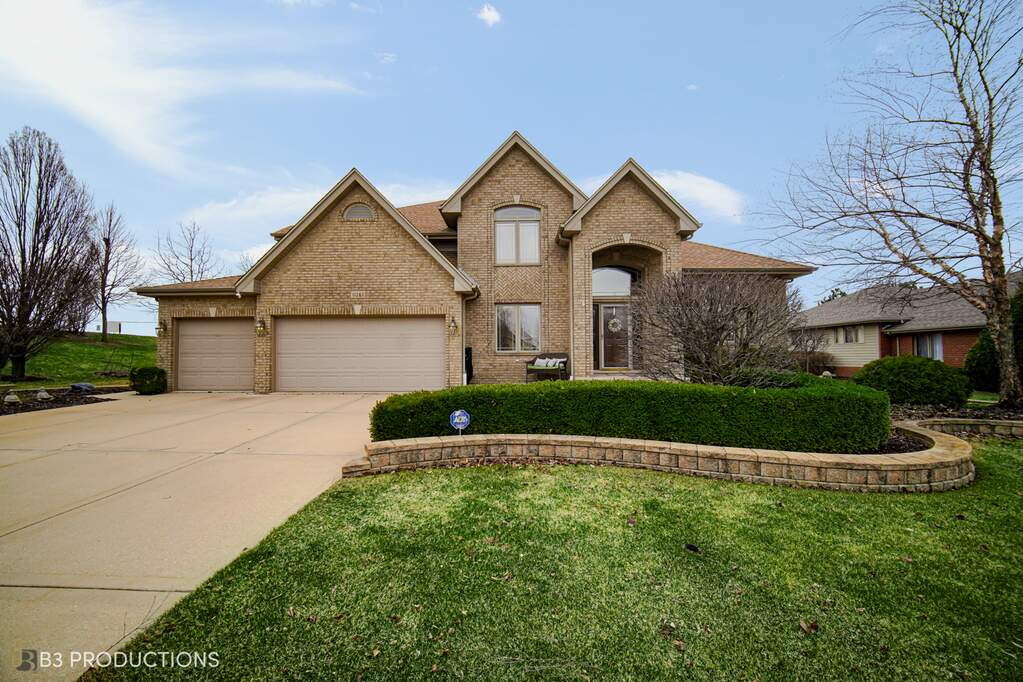 11267 Cedarwood Court property in Frankfort