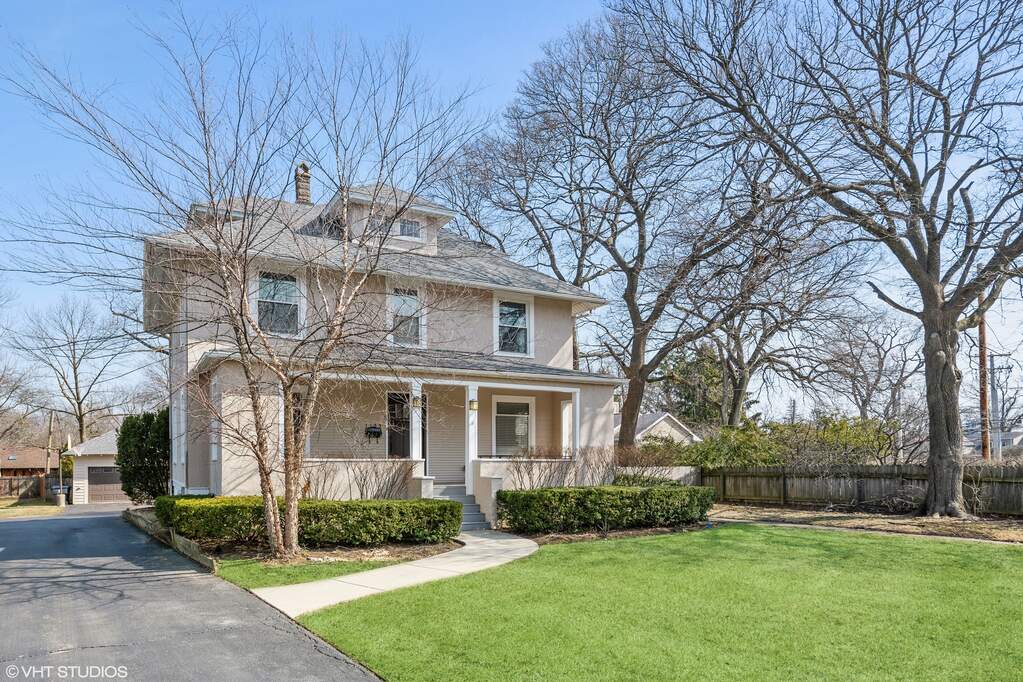 1155 Green Bay Road property in Glencoe
