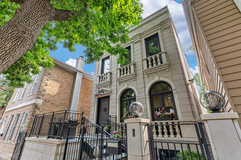 1623 N Paulina Street property in Chicago