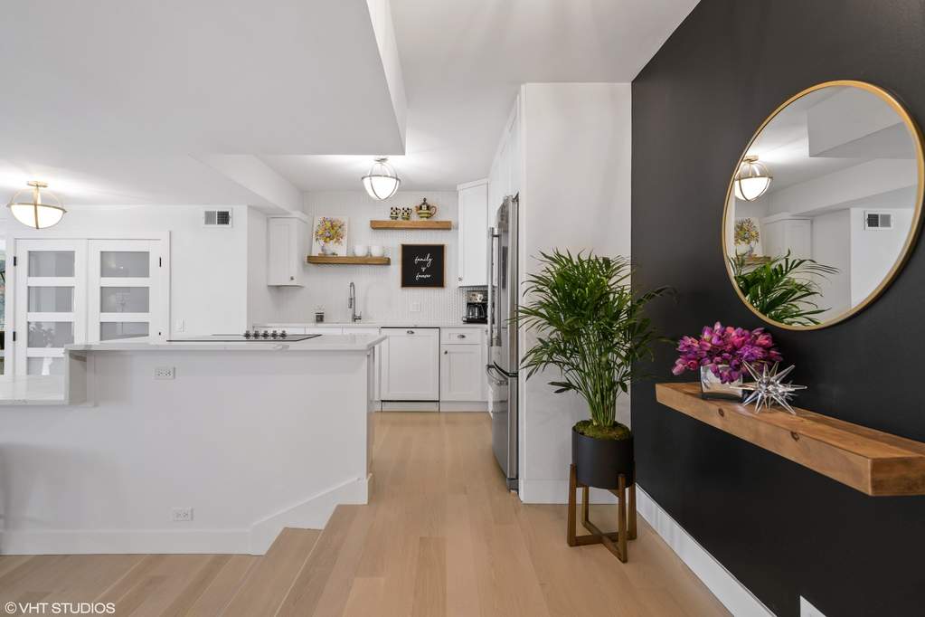 Park Tower penthouse interior at 800 North Michigan Avenue