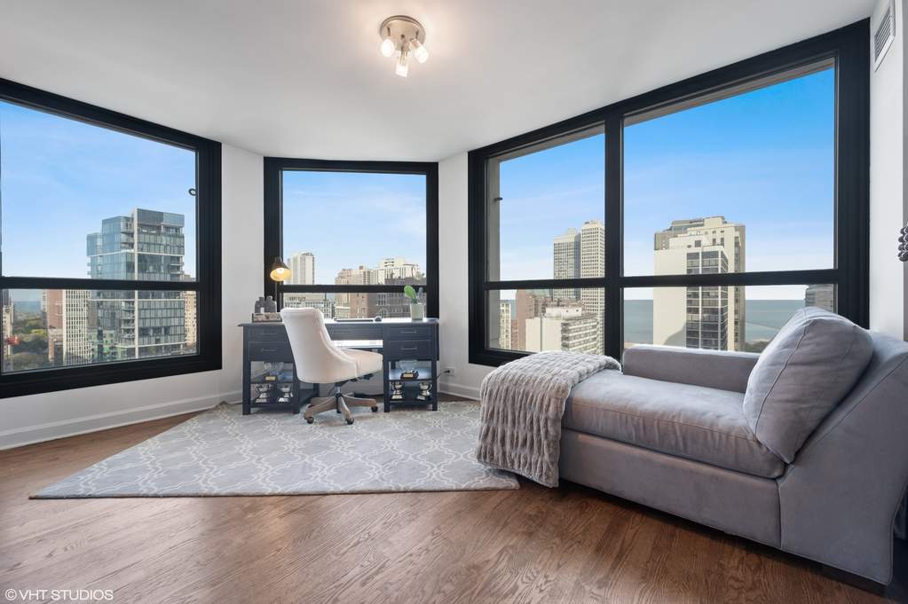 Luxury living space with panoramic Chicago views