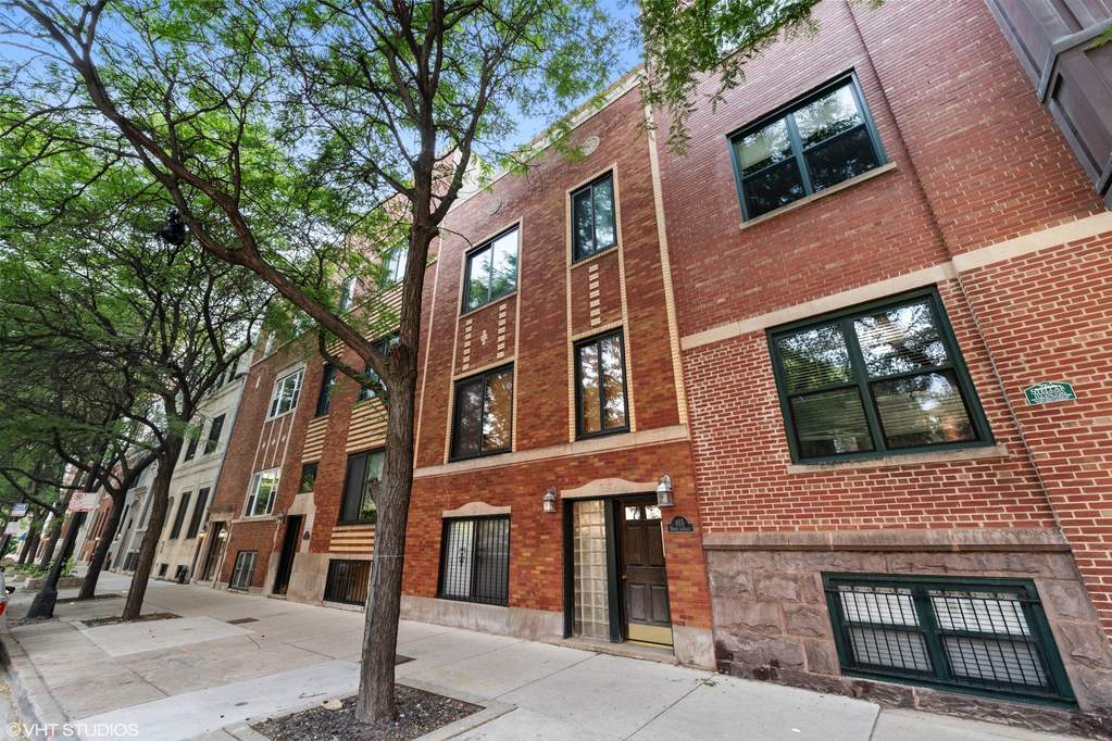 855 N La Salle Street #1 property in Chicago