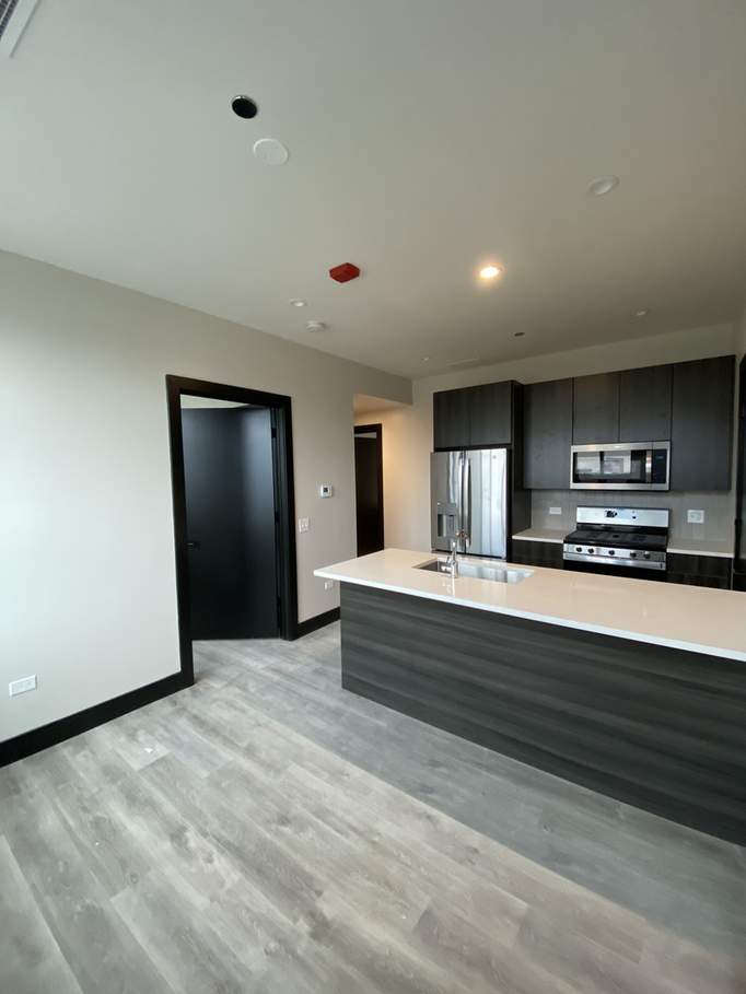 Private full-floor residence detail at Park Tower