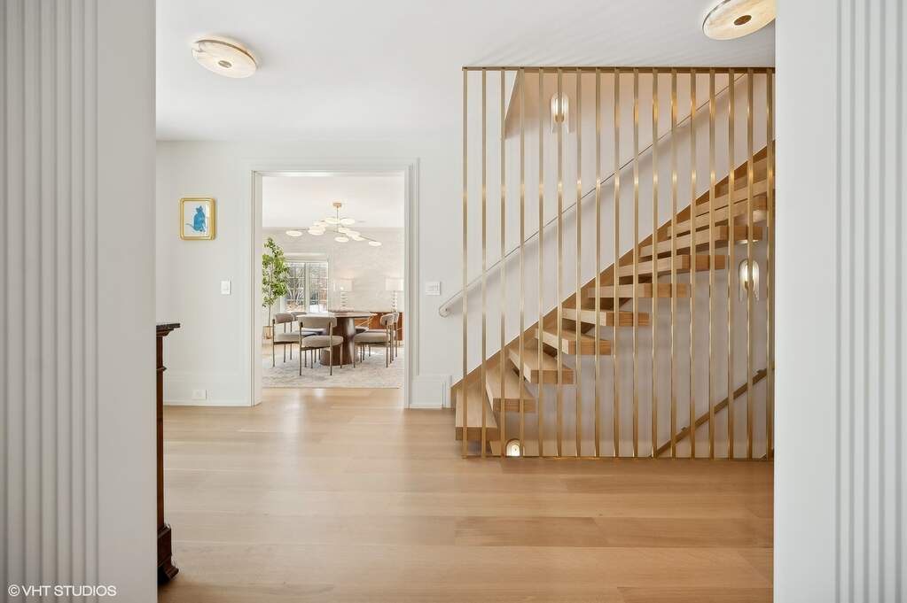 Private full-floor residence detail at Park Tower