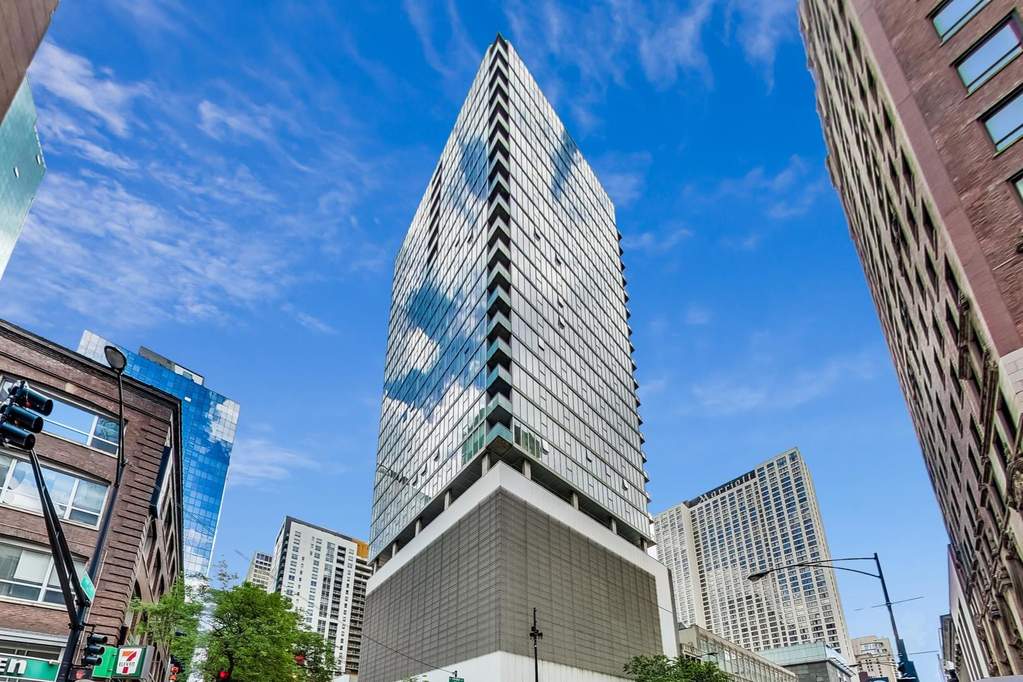 550 N Saint Clair Street #1201 property in Chicago