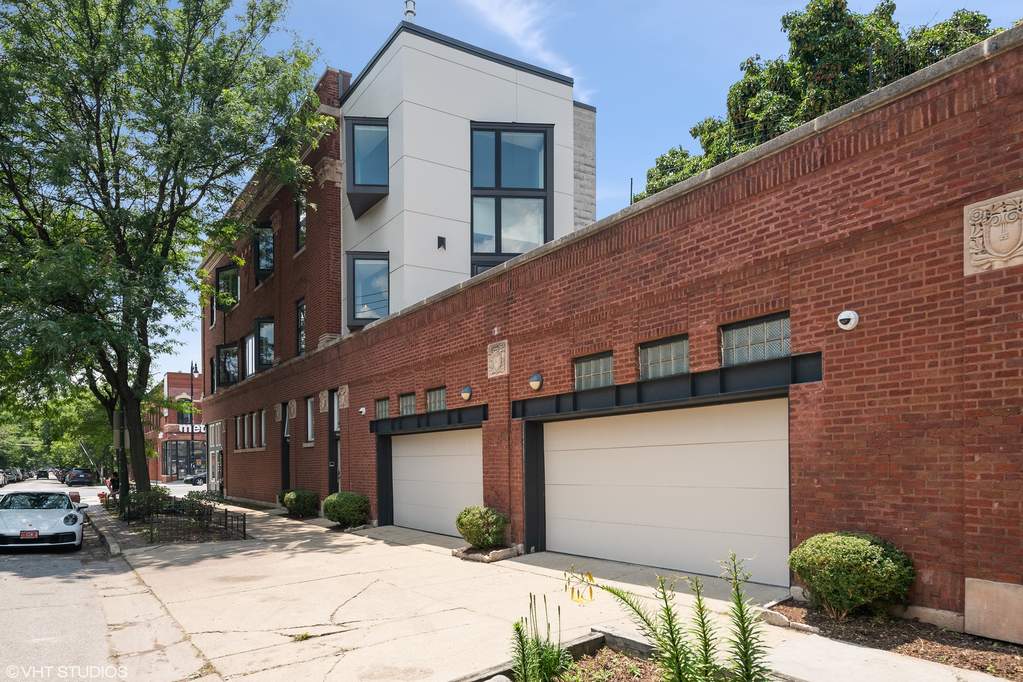 1600 N Maplewood Avenue property in Chicago