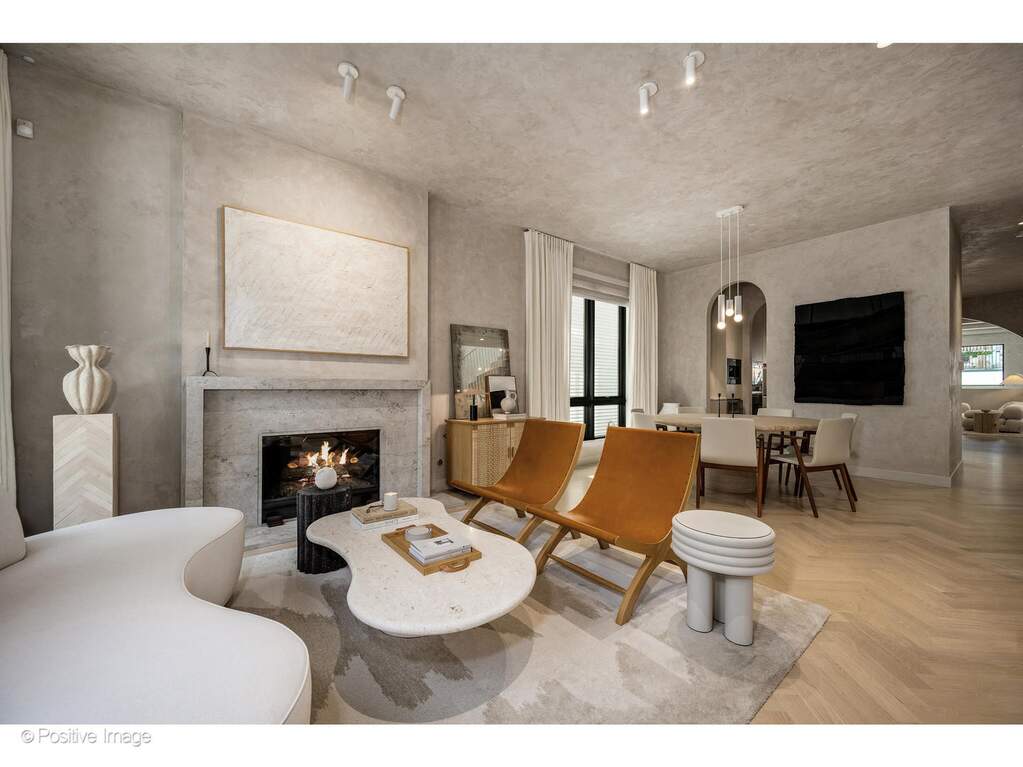 Designer kitchen and refined entertaining spaces