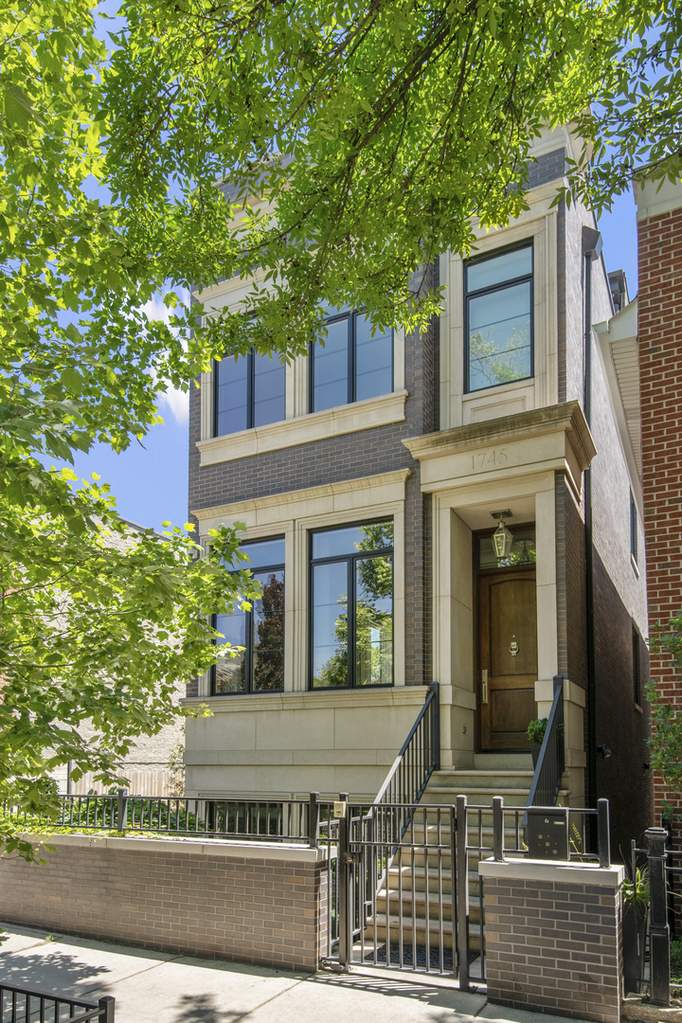 1747 N Wood Street property in Chicago