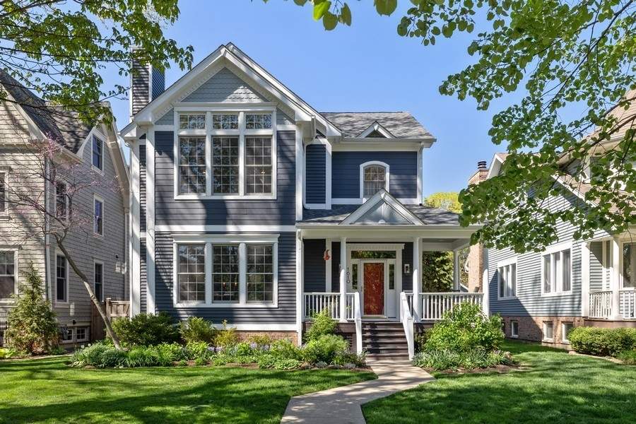 1610 Spencer Avenue property in Wilmette