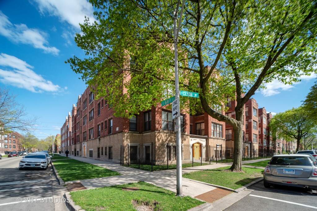 6801 S Clyde Avenue property in Chicago