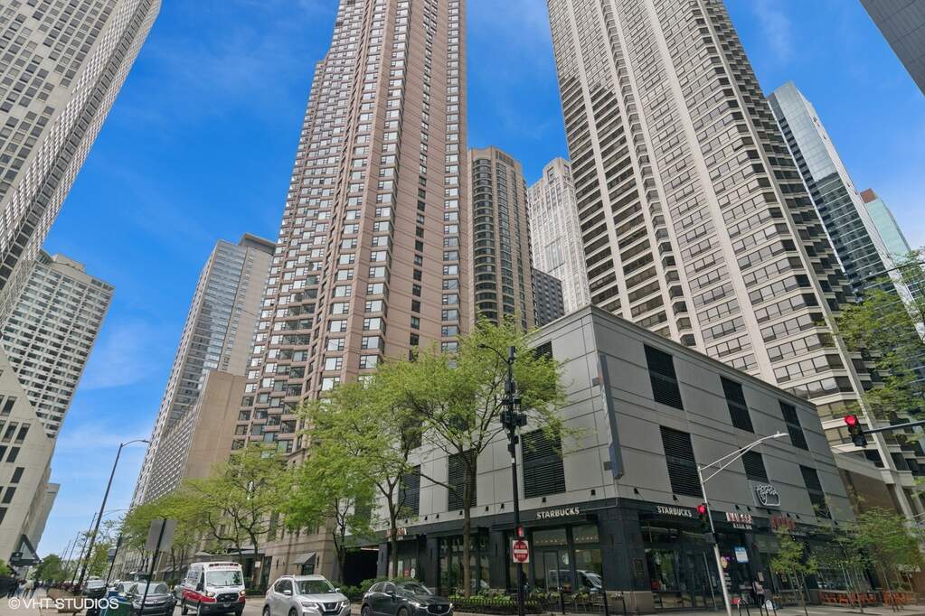 Park Tower penthouse interior at 800 North Michigan Avenue