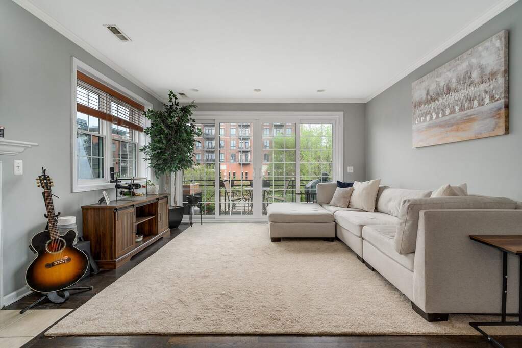 Luxury living space with panoramic Chicago views
