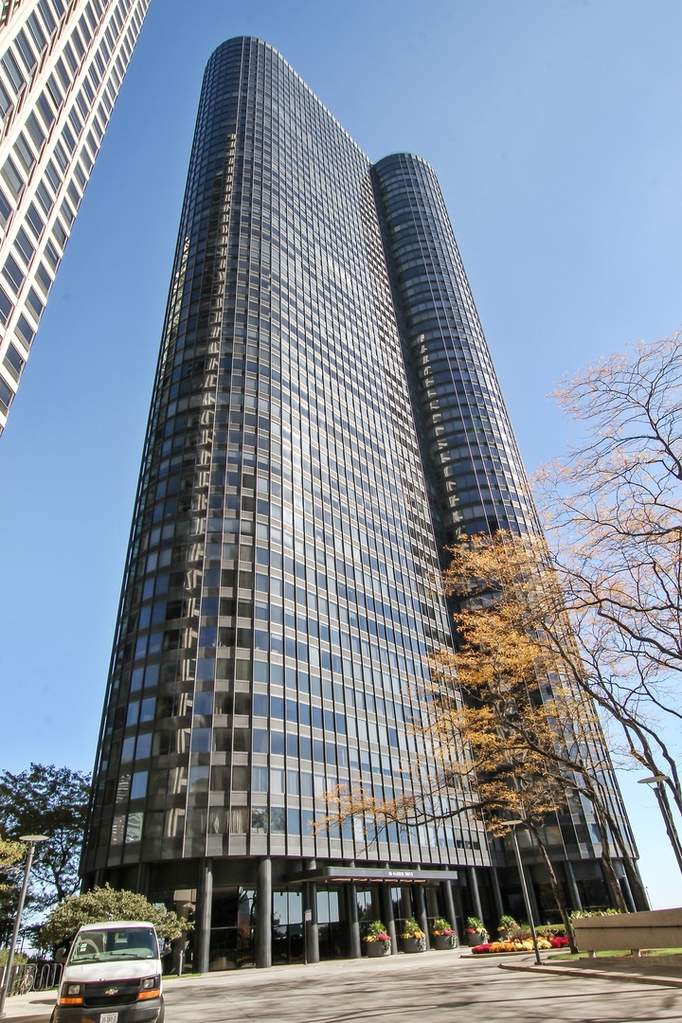 155 N Harbor Drive #1706 property in Chicago