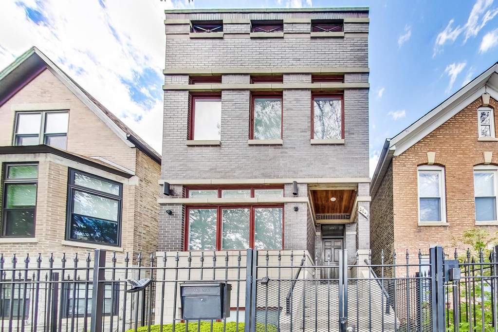 2046 W Race Avenue property in Chicago