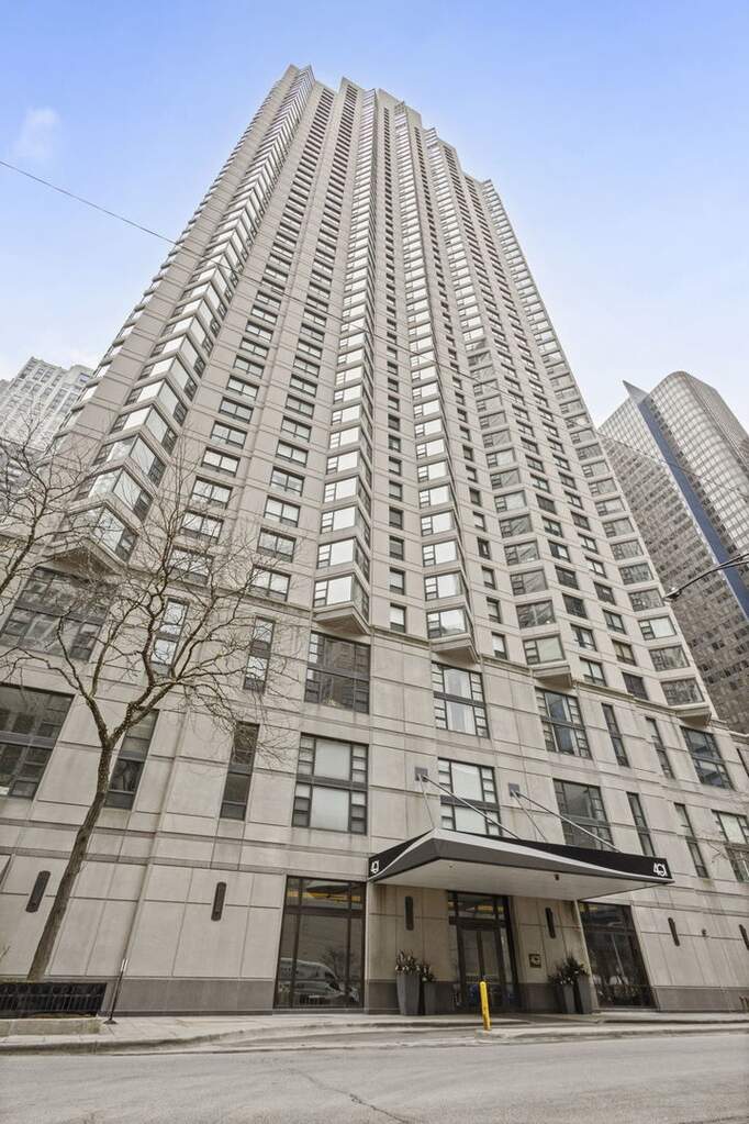 401 E Ontario Street #3102 property in Chicago