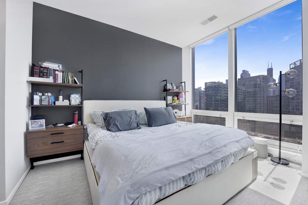 Private full-floor residence detail at Park Tower