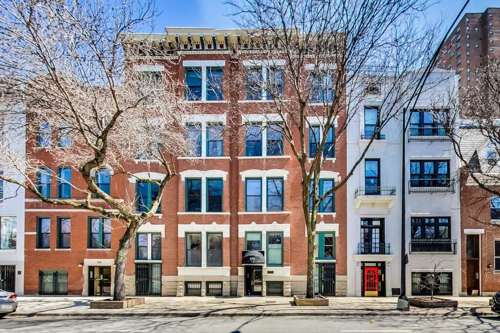 875 N La Salle Drive #1N property in Chicago