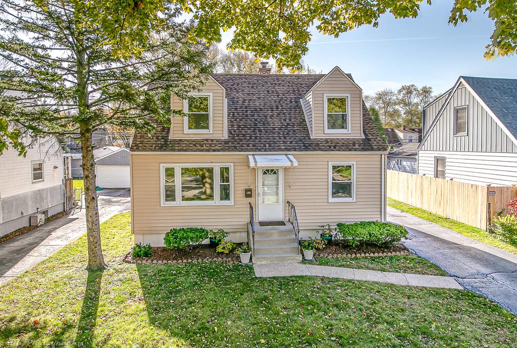 5361 Otto Place property in Oak Lawn