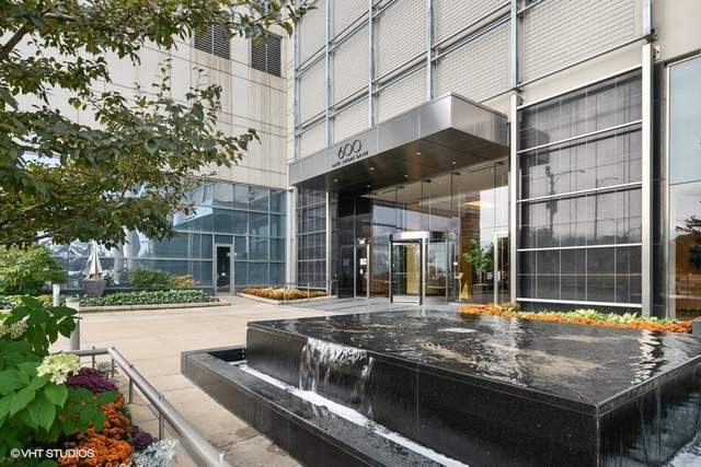 600 N Lake Shore Drive #4001 property in Chicago
