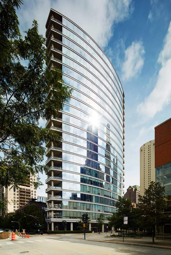 30 W Oak Street #9B property in Chicago