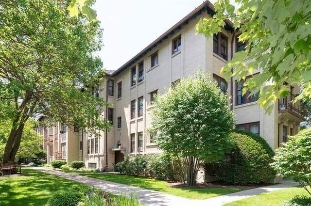 949 Lake Street #F3 property in Oak Park