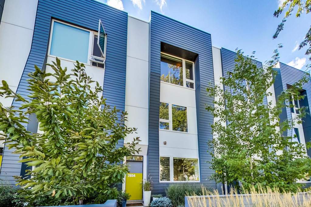 2654 N Ridgeway Avenue property in Chicago