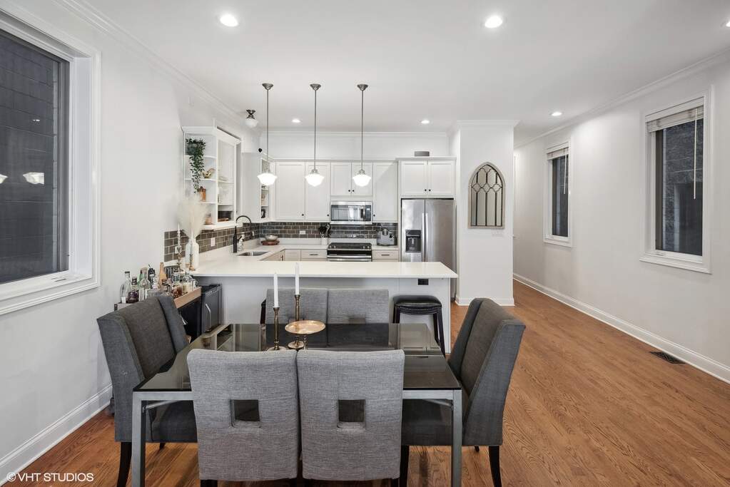 Private full-floor residence detail at Park Tower