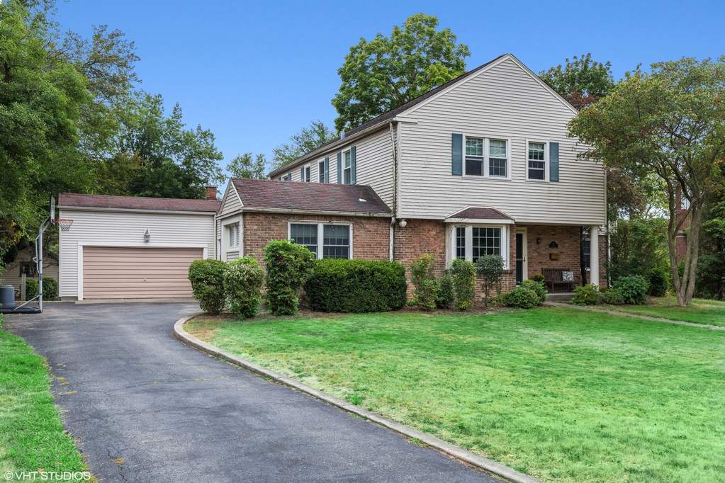 175 Northwood Road property in Riverside