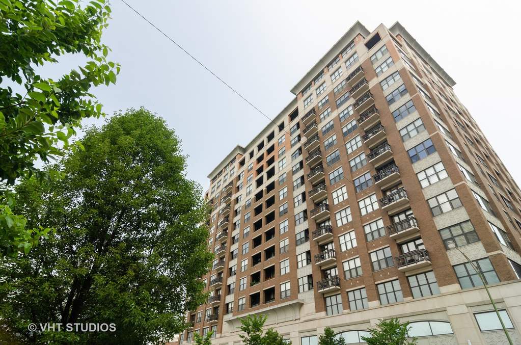 849 N Franklin Street #705 property in Chicago