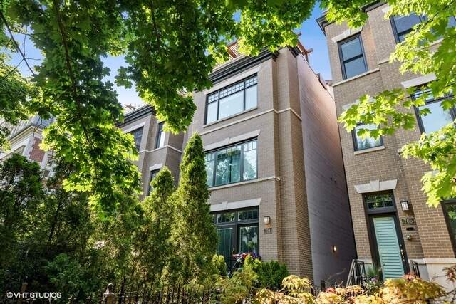 708 W Schubert Avenue #C property in Chicago