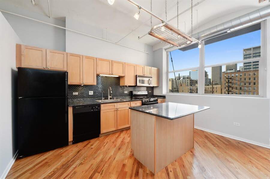 Luxury living space with panoramic Chicago views