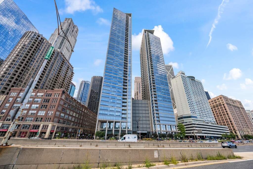 Luxury living space with panoramic Chicago views