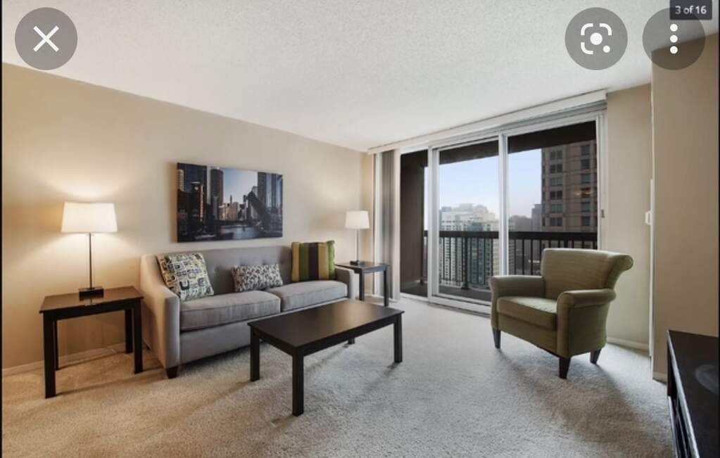 Private full-floor residence detail at Park Tower
