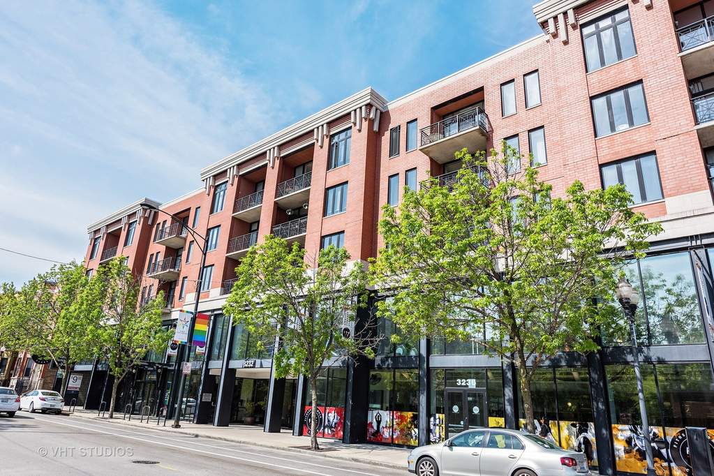 3232 N Halsted Street #D310 property in Chicago