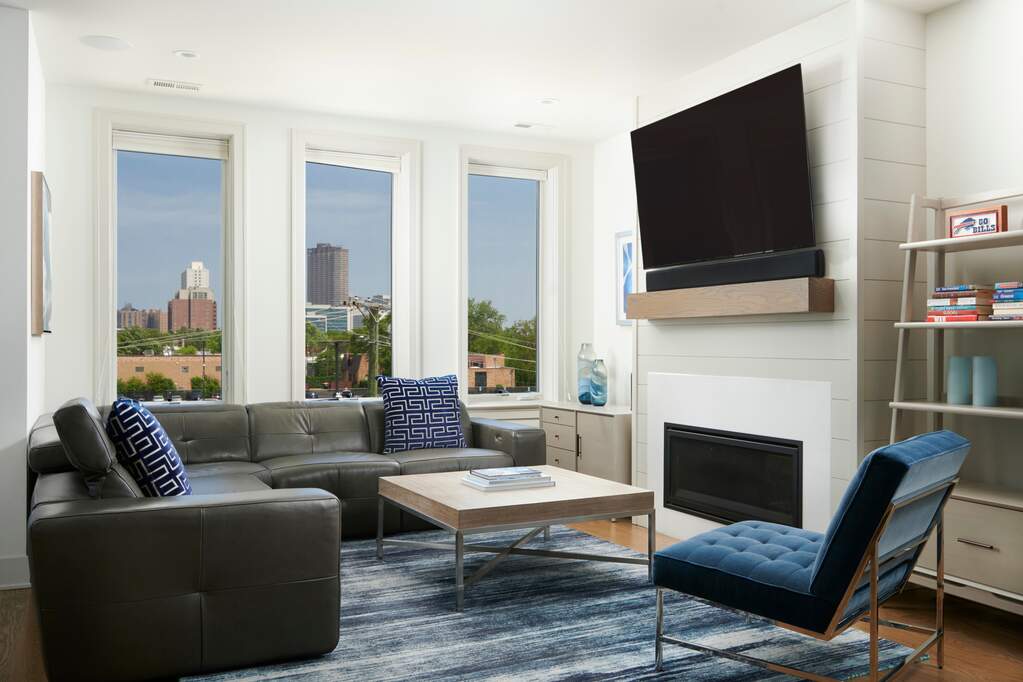 Private full-floor residence detail at Park Tower