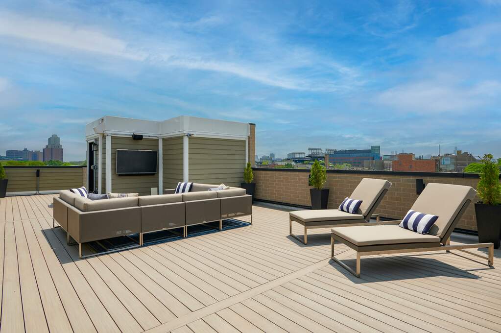 Luxury living space with panoramic Chicago views