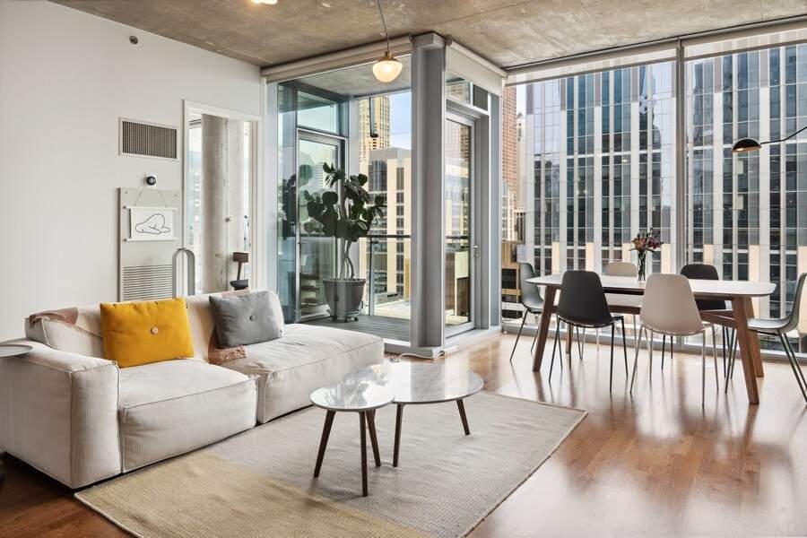 Penthouse bedroom suite overlooking Chicago