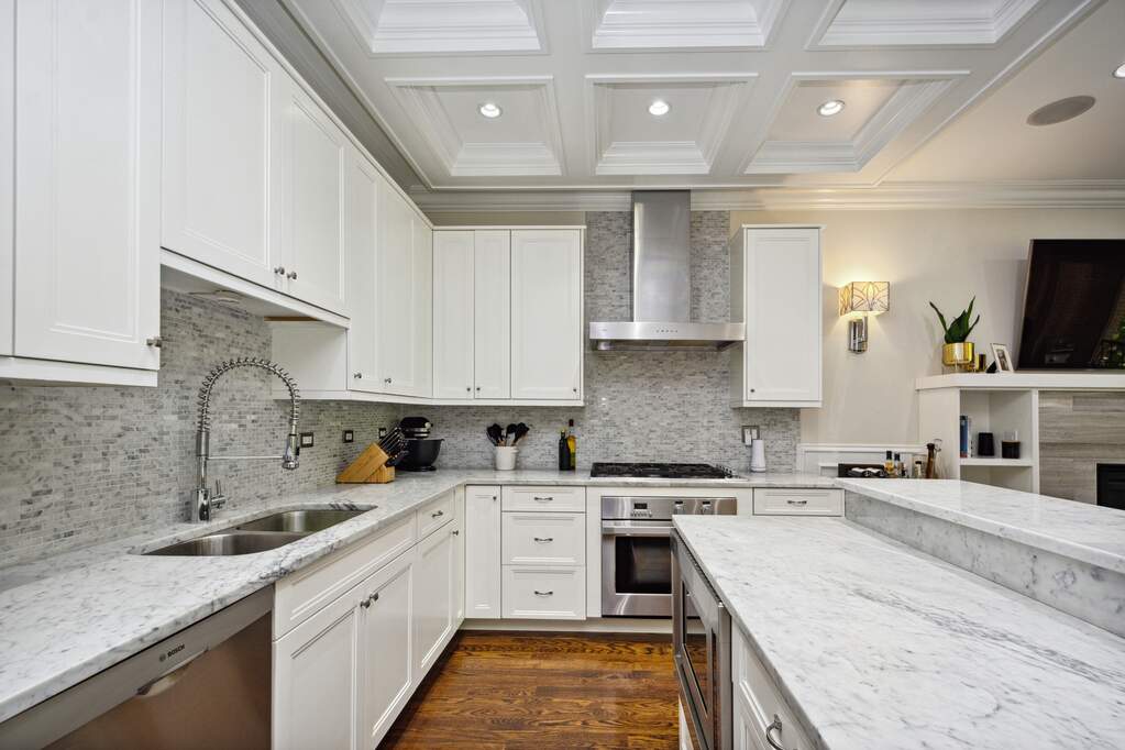 Private full-floor residence detail at Park Tower