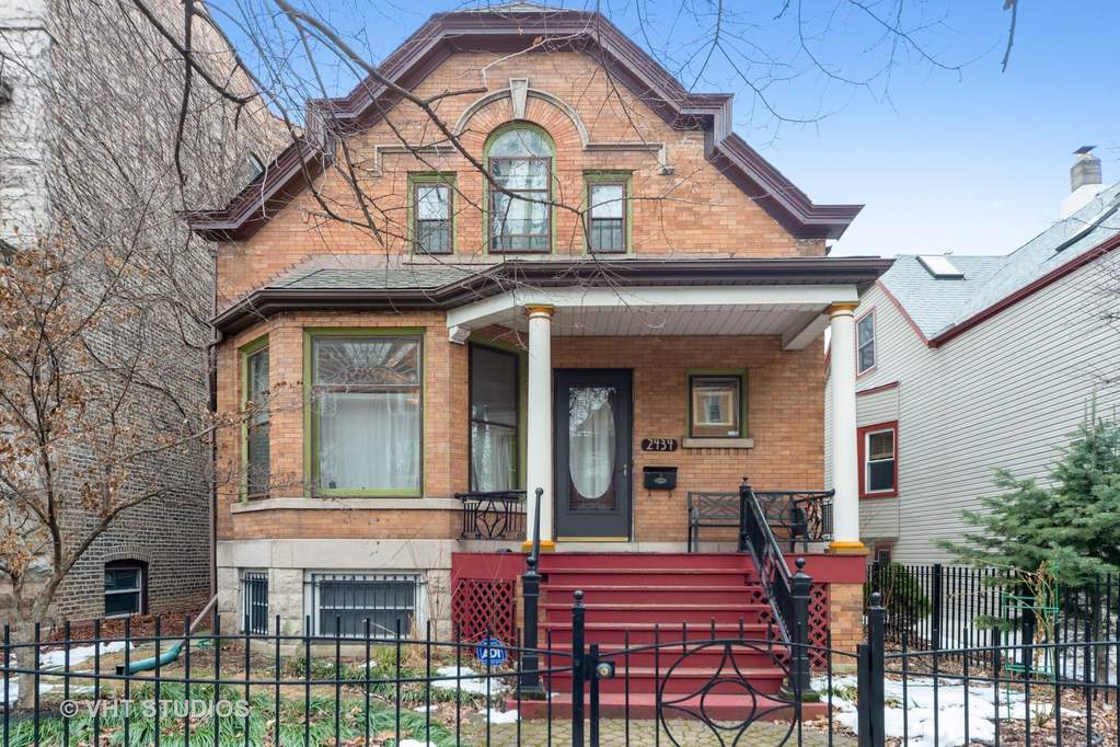 2434 N Sawyer Avenue property in Chicago