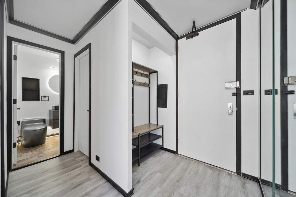 Private full-floor residence detail at Park Tower