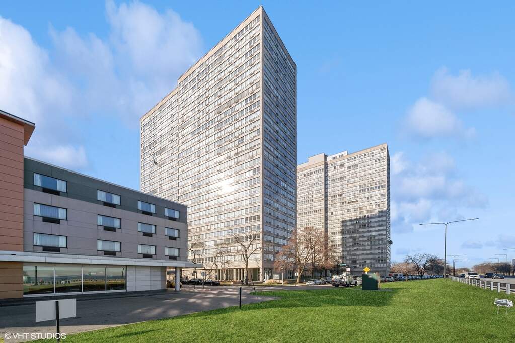 4800 S Chicago Beach Drive #1704S property in Chicago