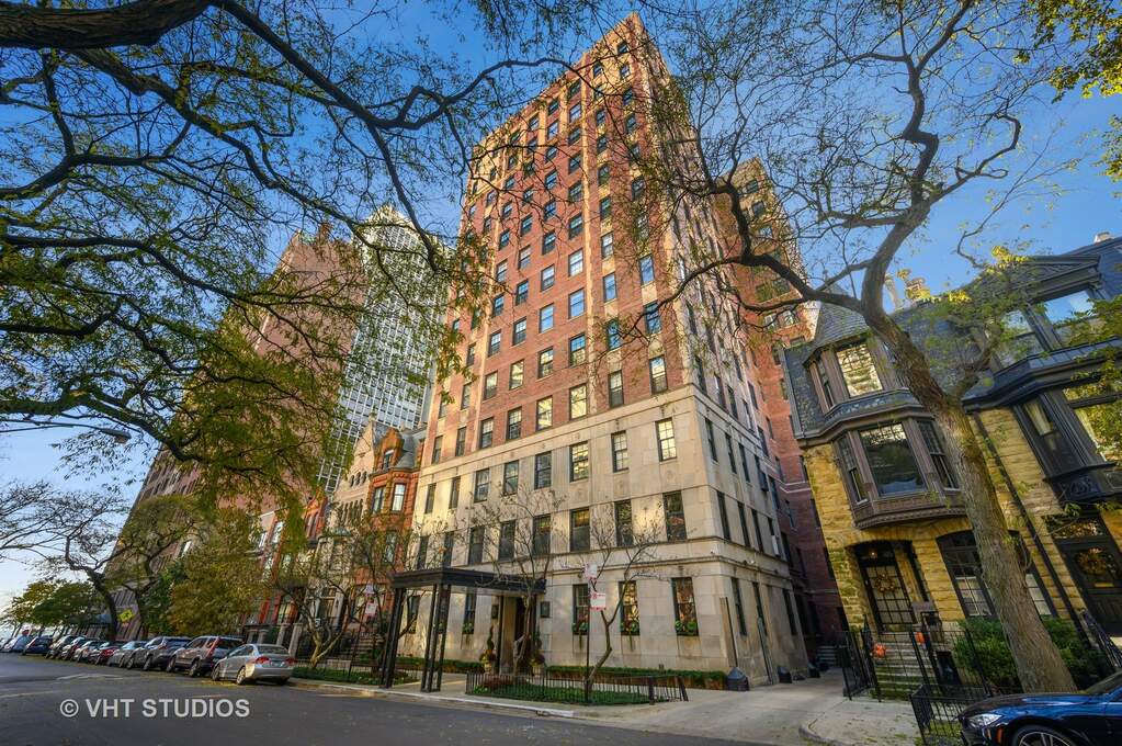 73 E Elm Street #6D property in Chicago