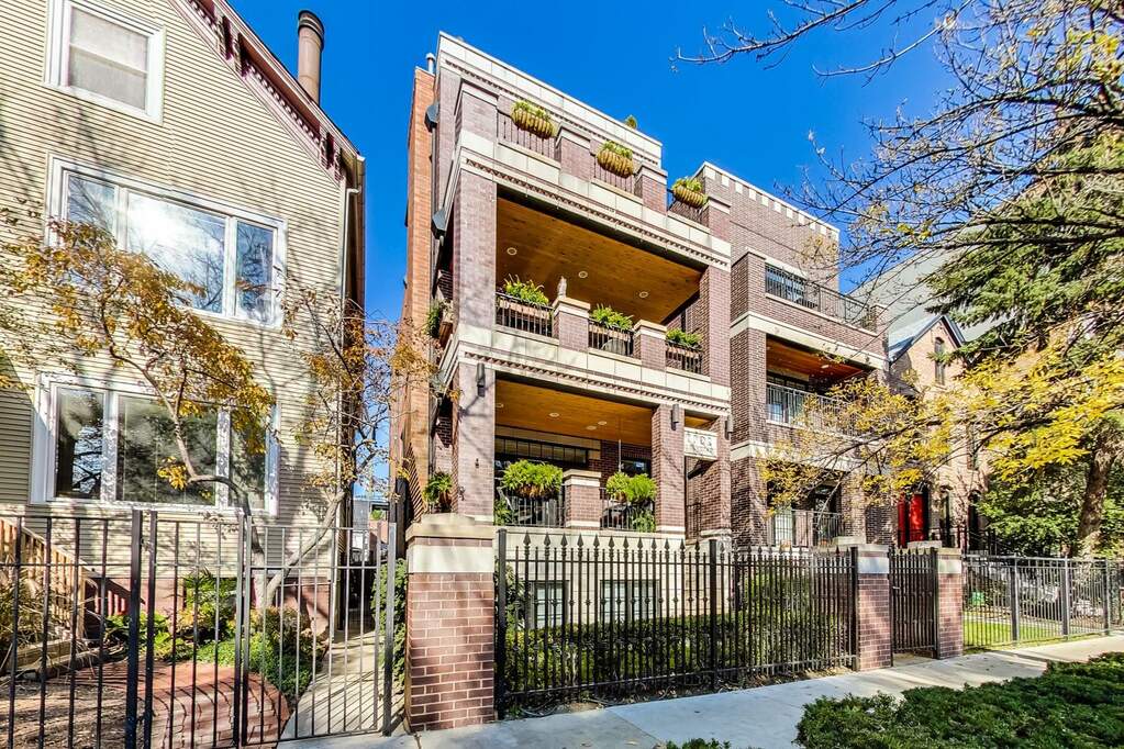 1022 W Diversey Parkway #1 property in Chicago
