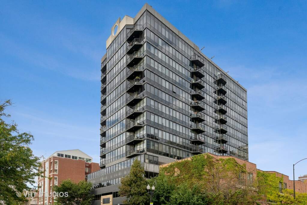 1309 N Wells Street #1201 property in Chicago