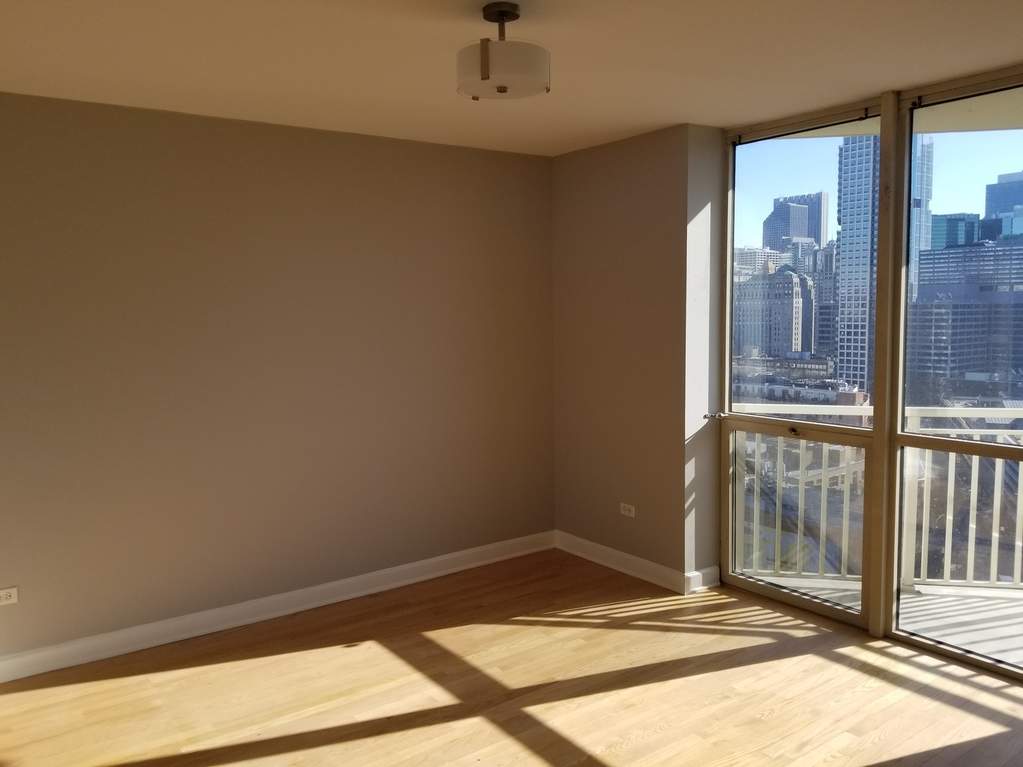Penthouse bedroom suite overlooking Chicago