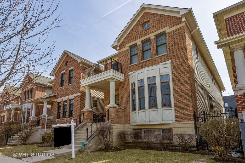 2523 W Patterson Avenue property in Chicago