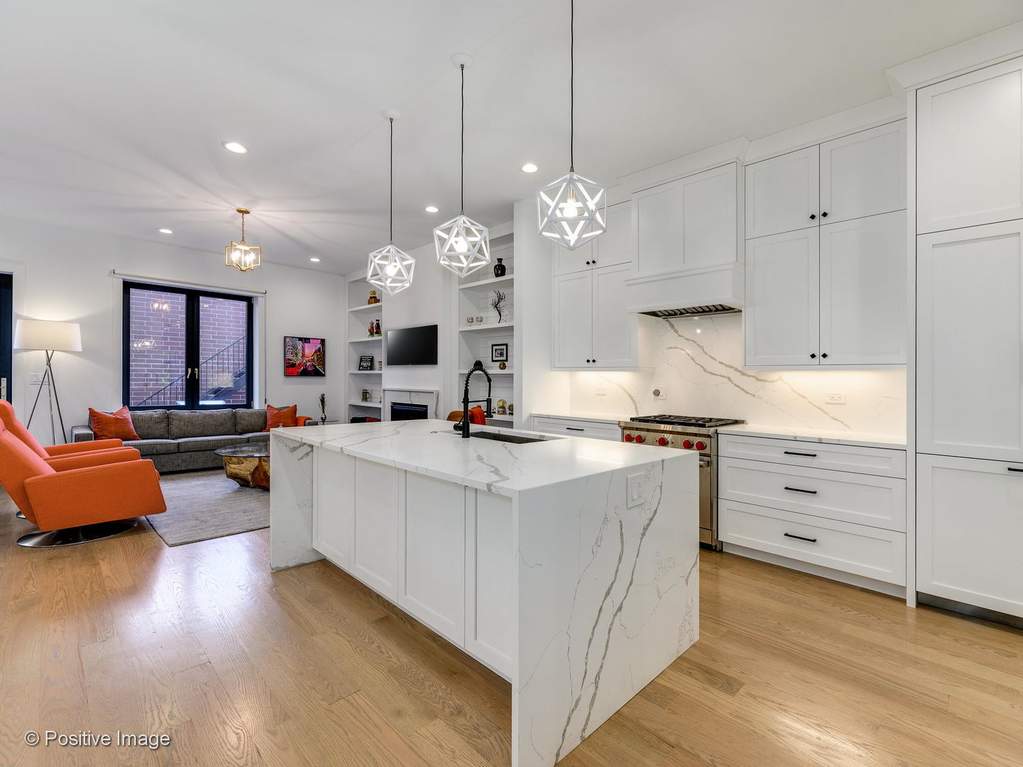 Park Tower penthouse interior at 800 North Michigan Avenue