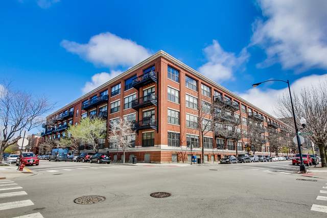 1040 W Adams Street #121 property in Chicago
